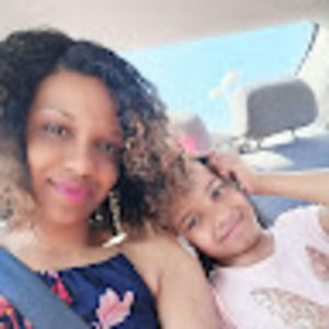 Meet your Posher, Deanna